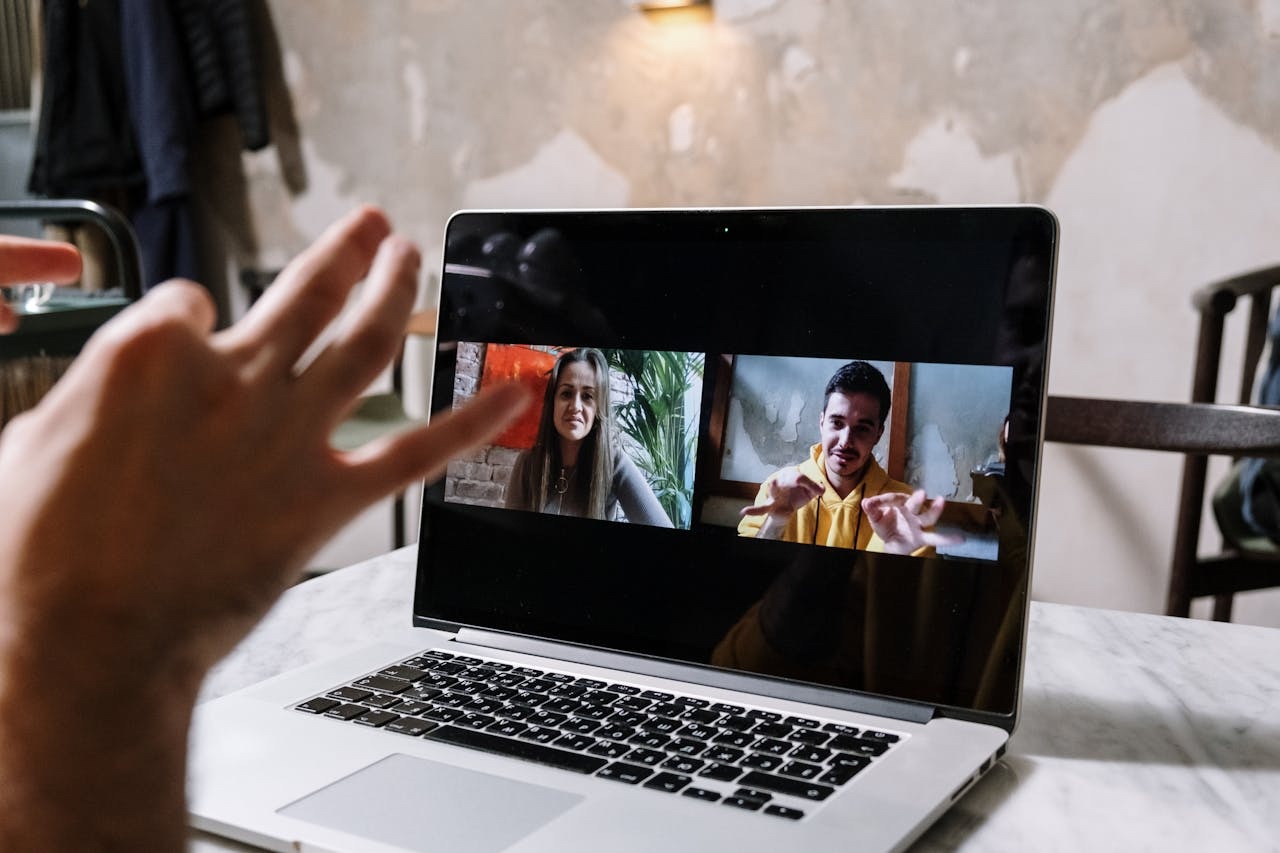 How Online Communities Are Blending Entertainment, Gaming, and Digital Culture