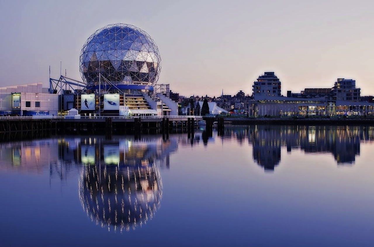 Vancouver’s Pacific Blue: How the City’s Digital Leisure Scene Reflects the Coastal Vibe